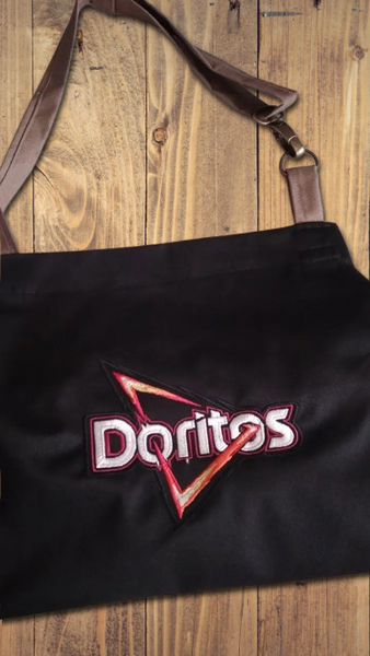 Delantal de Cocina de Mezclilla con Logo Bordado – Ideal para Emprendimientos Gastronómicos