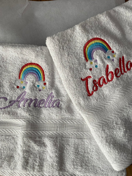 🧵 Toalla de Mano Personalizada con Bordado – Regalo Único y Profesional